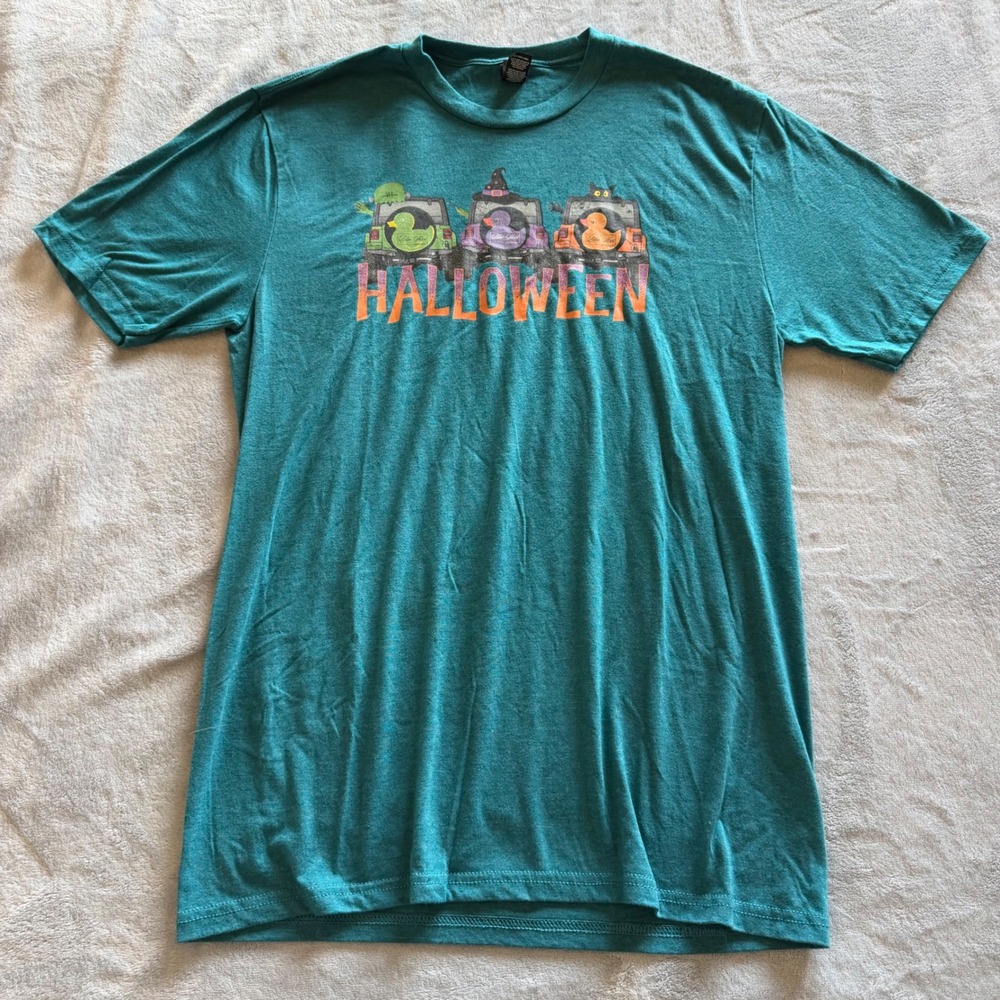 Perfect District Blue Hens Halloween Duck Jeep T-Shirt Teal Size M - AG1479